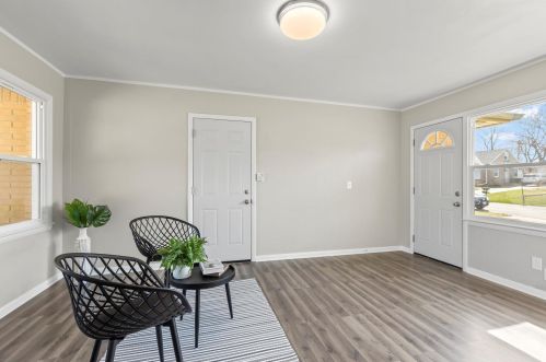 7729 Coldspring Rd, Milwaukee WI  53220-2816 exterior