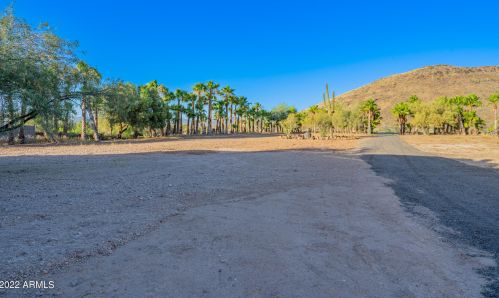 36648 27th Ave, Phoenix AZ 85086-8747 exterior