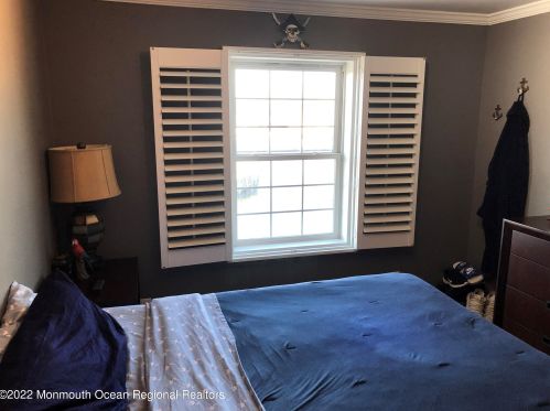 820 Bowline Dr, Lacey NJ  08731-3006 exterior