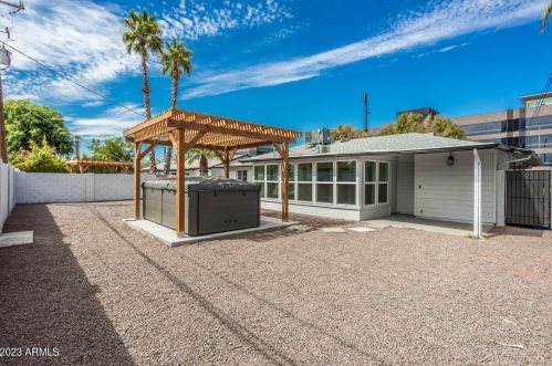 4729 24 St, Phoenix AZ 85016-4837 exterior