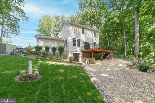 3148 Holland Clf Rd, Huntingtown MD 20639-9725 exterior