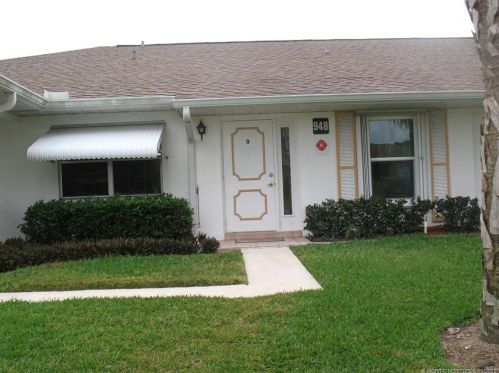 948 Savannas Point Dr, Fort Pierce FL  34982-6857 exterior
