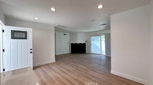 14081 Carfax Ave, Tustin CA  92780-5123 exterior