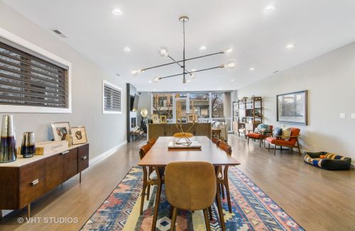 925 Damen Ave, Chicago IL 60622-4972 exterior