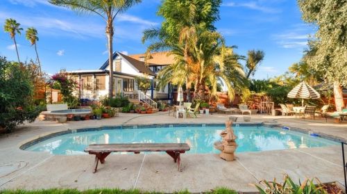 239 7 St, Perris CA 92570-2366 exterior