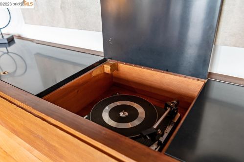 140 Avenida Dr, Berkeley CA 94708-2145 exterior