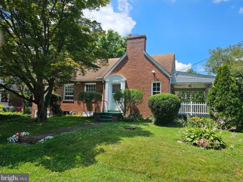 9216 Flower Ave, Silver Spring MD 20912-6641 exterior