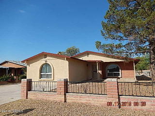 4454 Paseo Don Carlos, Tucson AZ  85757-9442 exterior
