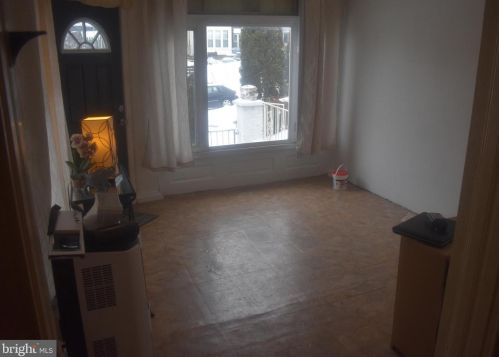 5219 Diamond St, Philadelphia PA 19131-2303 exterior