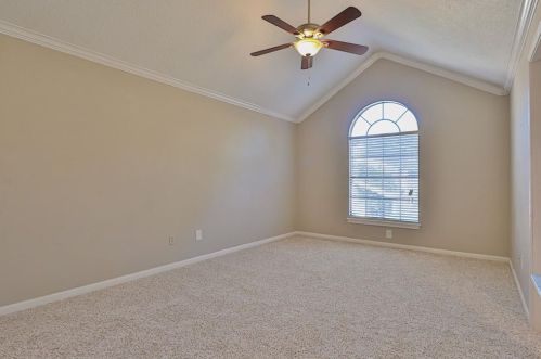 17 Kingwood Villas Ct, Humble TX 77339-3652 exterior