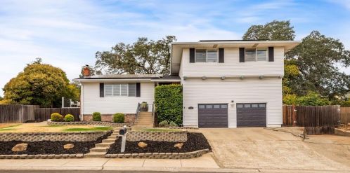 3704 Mesa Verdes Dr, Folsom, CA 95762-4524