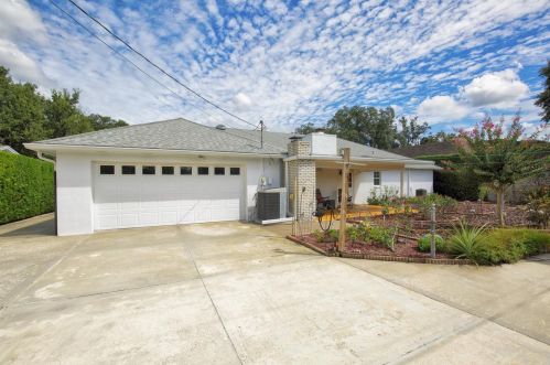 2100 Alameda St, Orlando FL 32804-6903 exterior