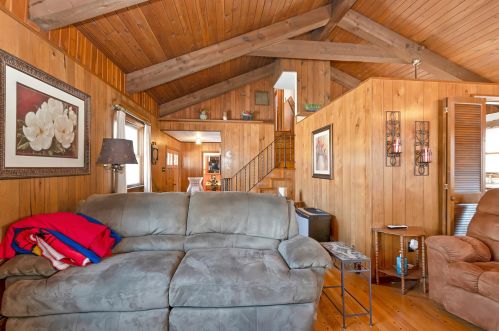 2462 Cass St, Joliet IL 60432-3050 exterior