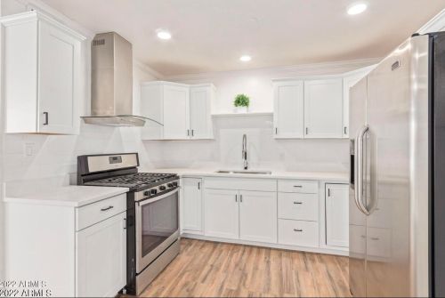 4246 30 Dr, Phoenix AZ 85009-5071 exterior