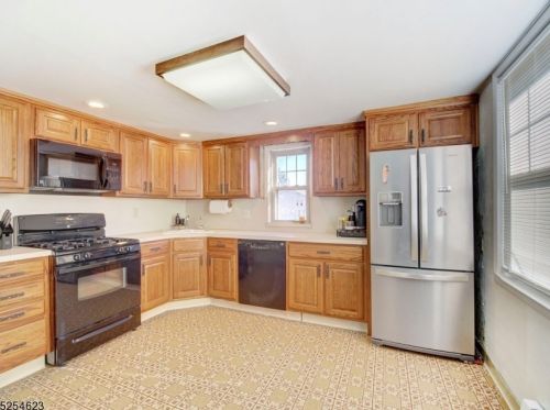 6 Dogwood Ter, Livingston NJ 07039 exterior