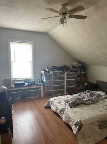 1258 Plainfield St, Providence RI 02909-4449 exterior