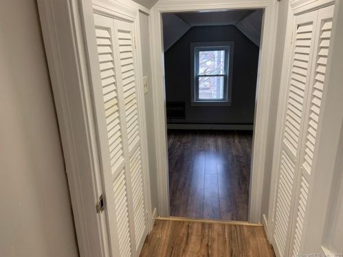 154 Pearl St, Manchester CT 06040-5309 exterior