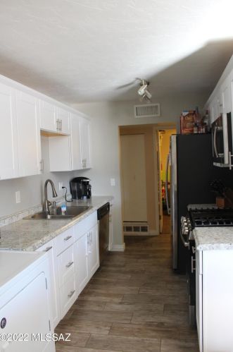 6656 39 St, Tucson AZ 85730-1612 exterior