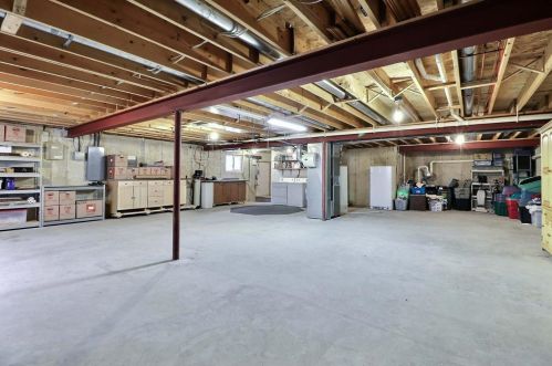 8466 Marshall Pl, Gary IN 46410-5697 exterior