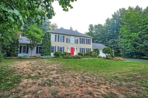12 Chelsea Dr, Concord, NH 03304-5604