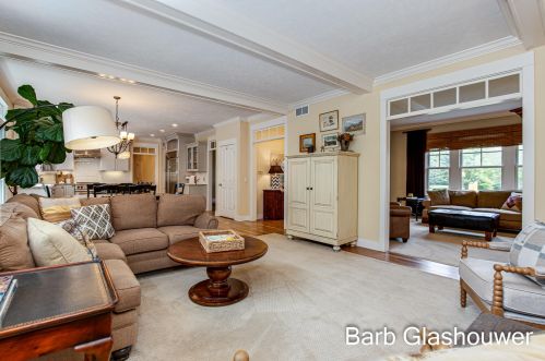 4424 Whitewood Farms Dr, Grand Rapids MI 49525-3487 exterior