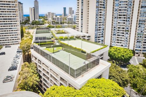 2333 Kapiolani Blvd, Honolulu HI  96826-4485 exterior