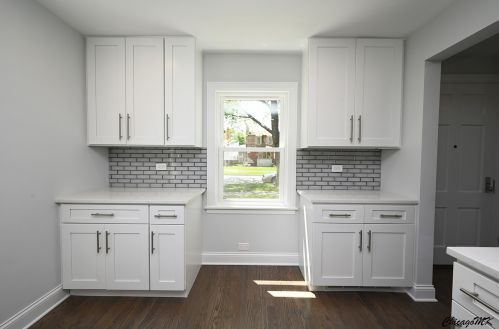 1707 76th Ct, Chicago IL  60707-4104 exterior