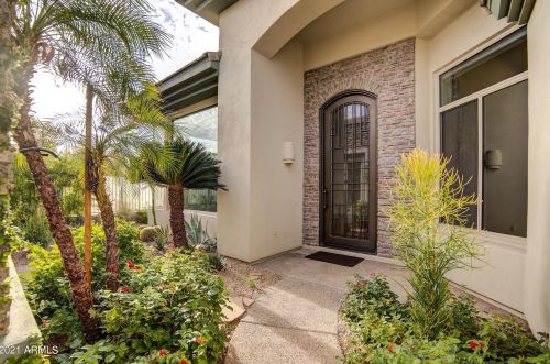 6402 28th St, Phoenix AZ  85042-4717 exterior