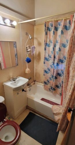 3253 25th St, Milwaukee WI 53204-1945 exterior