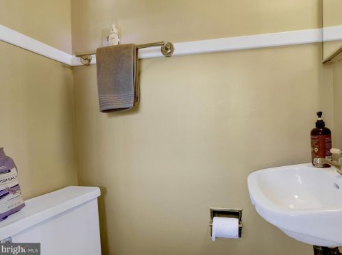 2046 Market St, Primrose PA 17901-1917 exterior