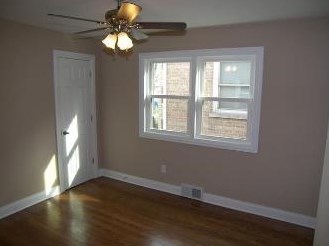 5228 Narragansett Ave, Chicago IL  60638-1343 exterior