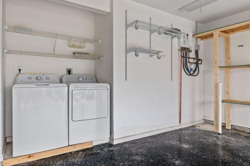 462 Mainsail St, Fort Pierce FL  34983-1265 exterior