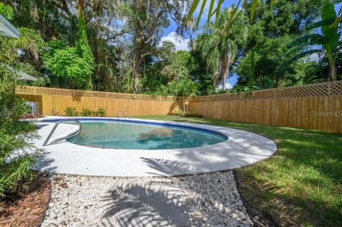 1220 Clifton St, Tampa FL  33604-6810 exterior