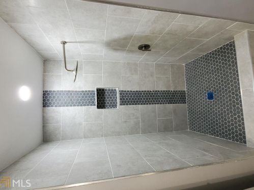 719 Alfred Rd, Atlanta, GA 30331-3409