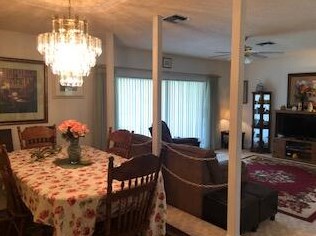 518 Floresta Dr, Fort Pierce FL 34983-8614 exterior