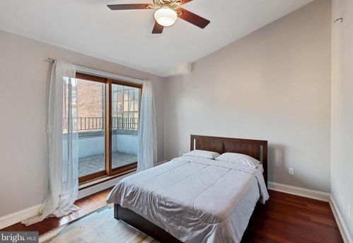 309 Lawrence St, Philadelphia PA 19133-3023 exterior