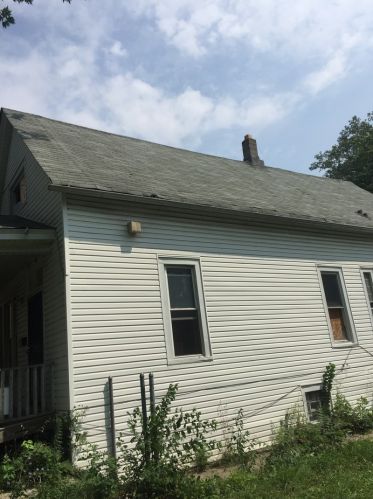 5943 Aberdeen St, Chicago, IL 60621-1429