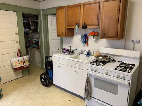 2517 2nd St, Duluth MN 55812-1824 exterior