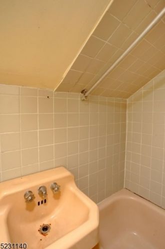 32 Butler St, Paterson NJ 07524-1926 exterior