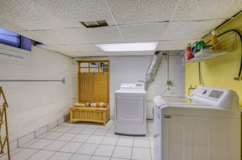 1322 Cleveland Ave, Saint Paul MN 55116-2653 exterior