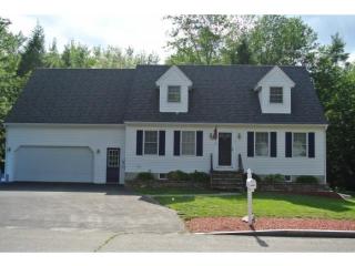 10 Winterberry Ln, Concord, NH 03303-1023