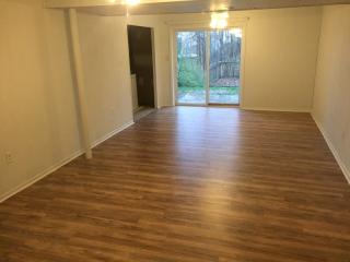 72 Helmsman Ct, Baltimore MD  21221-2901 exterior