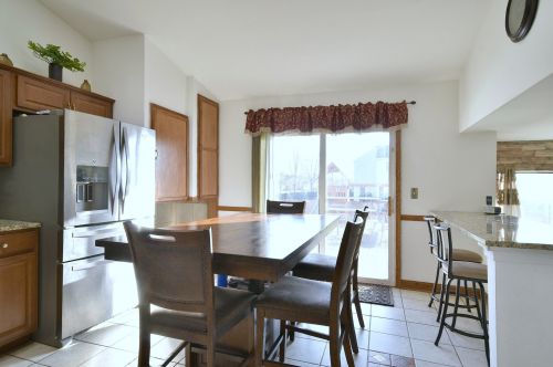 3008 Bloomfield Dr, Joliet IL 60436-9704 exterior