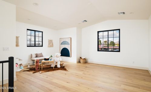 4541 34th St, Phoenix AZ  85018-3318 exterior