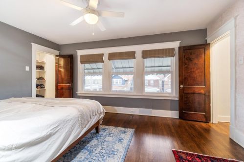 1611 Chislett St, Pittsburgh PA  15206-1312 exterior