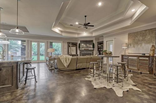 12122 Hawthorne Dr, Montgomery TX 77356-5449 exterior