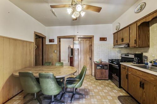 3256 Wilson Ave, Chicago IL 60640-5211 exterior