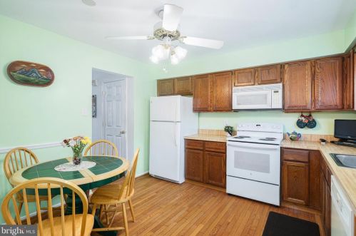 35 Abel Pl, Media PA 19063-5423 exterior