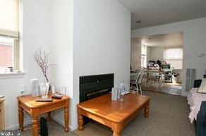 2047 Green St, Philadelphia PA 19130-3111 exterior