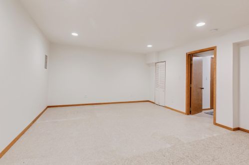 3967 Granada Ave, Saint Paul MN 55128-2847 exterior